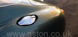 на дороге Астон Мартин DB4 GT Zagato 1960. Кликните для просмотра фото автомобиля большего размера.