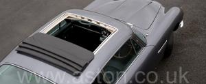 обивка Астон Мартин DB6 Mk1 1969. Кликните для просмотра фото автомобиля большего размера.