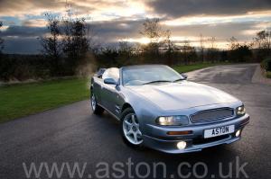    Aston Martin V8 Volante - LWB 2000.       .
